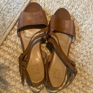Naturalizer sandals
